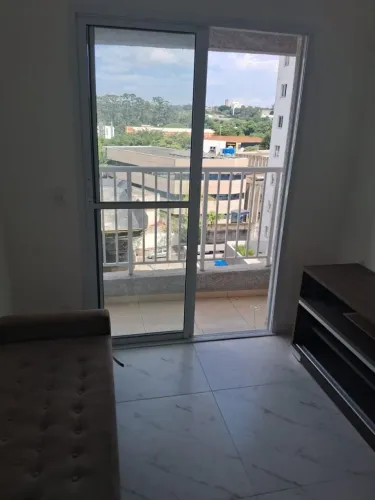 Apartamento para alugar com 2 quartos no Jaguaré semi mobiliado FL05