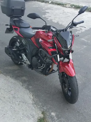 Moto Fazer 250