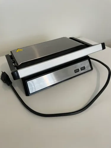 Grill e sanduicheira Philco