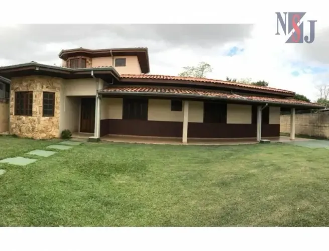 Casa com 5 dormitórios à venda, 323 m² por R$ 1.200.000,00 - Piracangaguá - Taubaté/SP