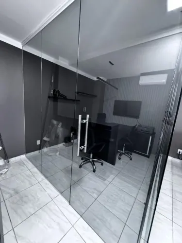 ESPAÇO PANORÂMICO EM VIDRO!!