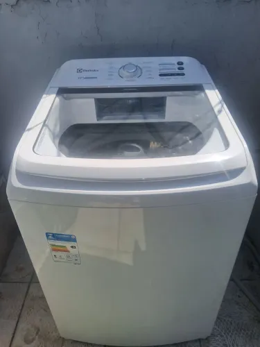 MÁQUINA DE LAVAR ELECTROLUX 17 KG