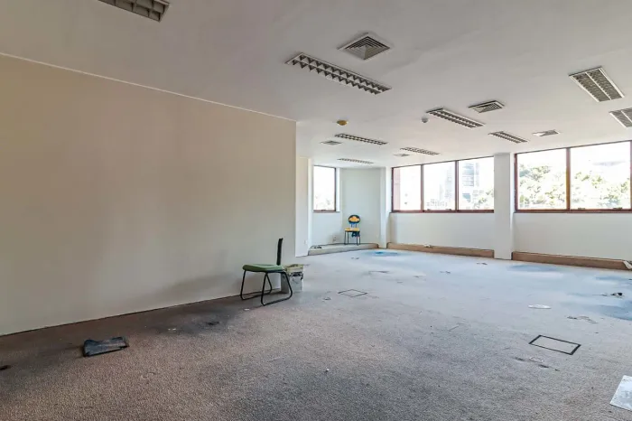 Sala comercial na Avenida Morumbi, 6901 - Conjunto 12 66 m²