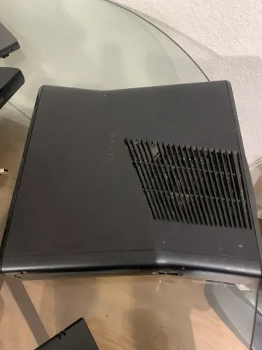 Xbox 360 preto sem controle 