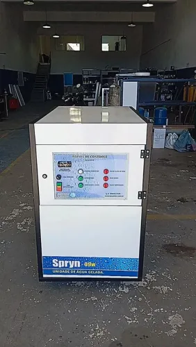 Chiller industrial 9.000kcal 3 TR condensação a água 