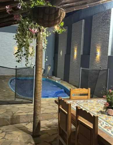 PR06 CASA A VENDA EM NOVA PARNAMIRIM 3 QUARTOS E PISCINA