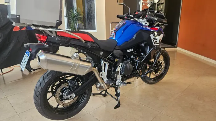 Vendo BMW F 800 PLUS REVISADA EM 21/05