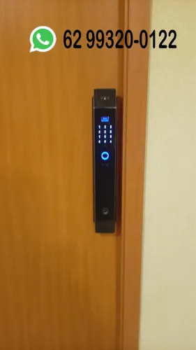 Instalador de fechadura digital
