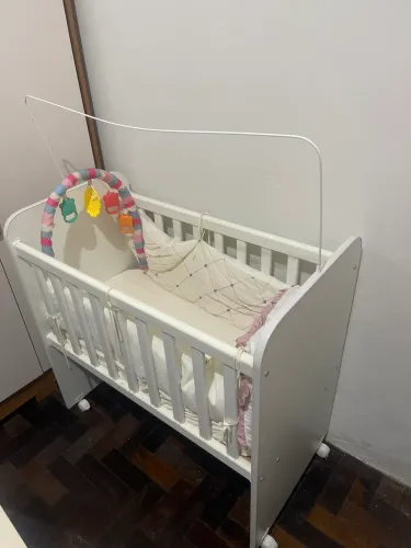 Vendo mini berço 