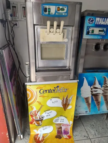 Vendo máquina de sorvete expresso