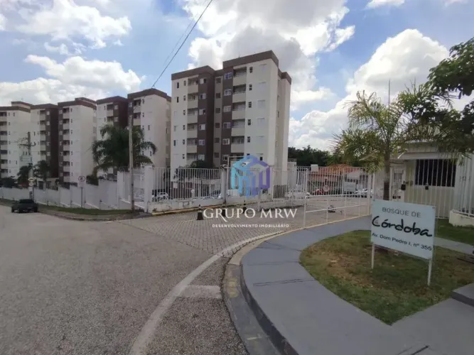 Apartamento com 2 dormitórios à venda, 59 m² por R$ 290.000,00 - Vila Haro - Sorocaba/SP