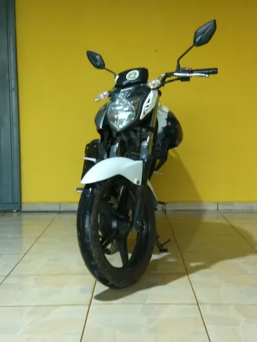 Fazer 250