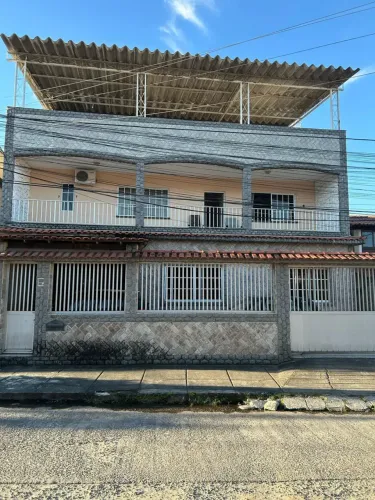 Casa de 3 Quartos com Suíte, Piscina e Energia Solar  Rocha, São Gonçalo