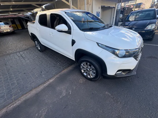 Fiat Strada Freedom 1.3 Flex 8V CD 2022