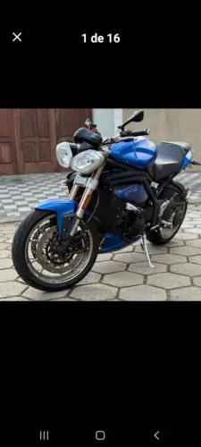 Moto impecável Pra ir embora oj a moto tá zera 33 mil 2.500 abaixo da tabela 