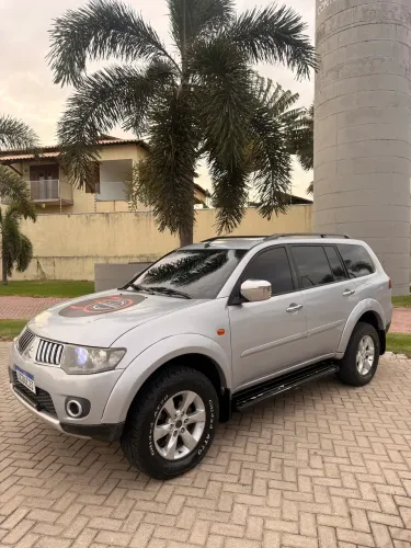 Mitsubishi Pajero Dakar 3.2 4X4 T.i. Dies. 5P Aut. 2012