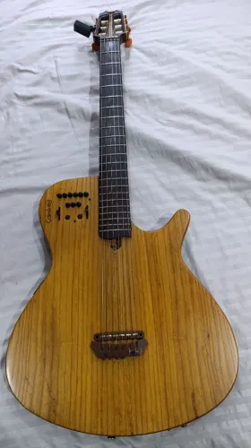 Violão Caimbé