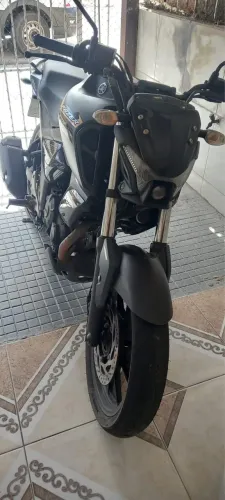 Yamaha Fazer FZ25 ABS 2025 - Apenas R$ 18.500