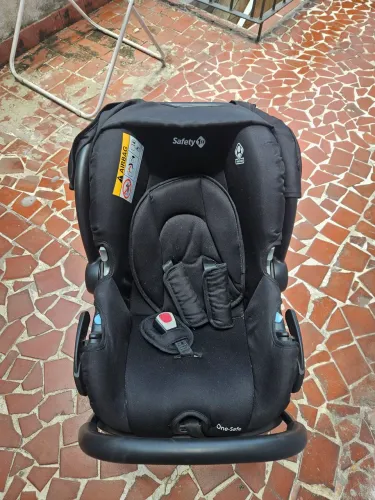Bebê conforto safety