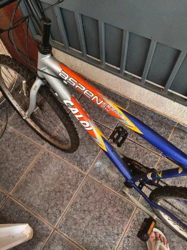 Bicicleta Caloi Aspen Extra 21v. Precisa de revisão 