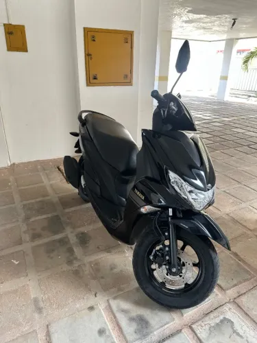 Yamaha Fluo 125 - Apenas 8.000 km | Super conservada!