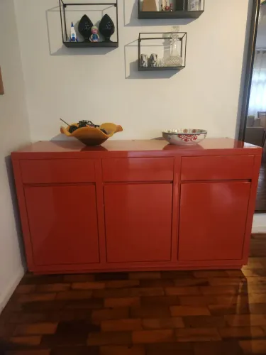 Buffet em lacca