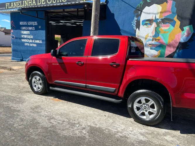 Chevrolet S10 Pick-up Advantage 2.5 Flex 4X2 CD 2017