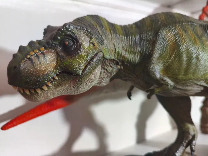 Tiranossauro Rex NANMU Studios