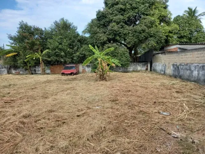 EXCELENTE TERRENO SEGUNDA QUADRA DA PRAIA DA BRISA 720 MTS