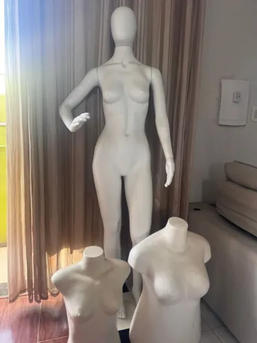 MANEQUIM CORPO INTEIRO e corpo meio busto
