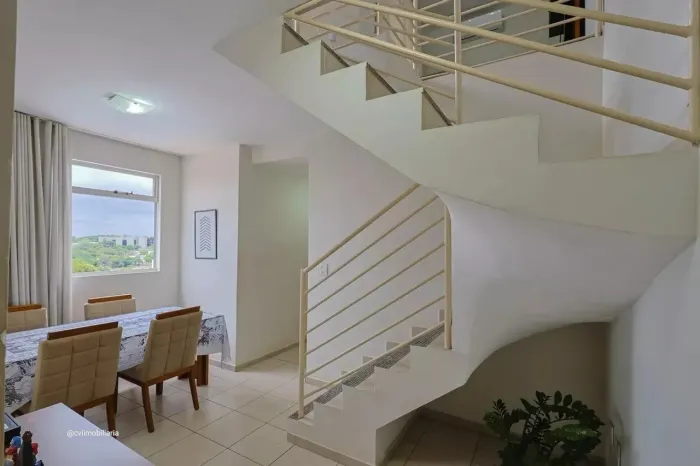 Cobertura Duplex com 03 quartos à venda, 120m²