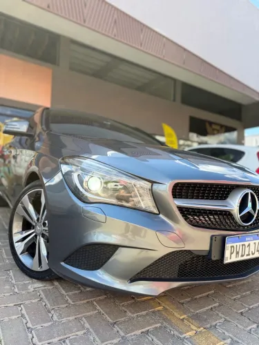 Mercedes-Benz CLA-200 Urban 1.6 TB 16v/flex Aut. 2015