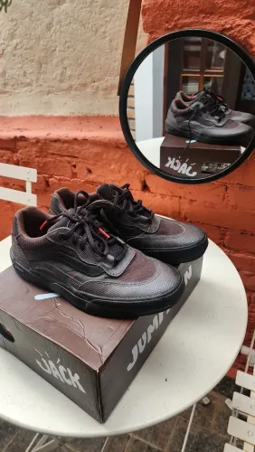 Vans Wayvee Justin Henry Coffee Bean USA 9 BR40/41