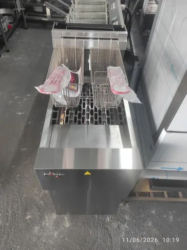 Bh fritadeira industrial zona fria a gás skymsen