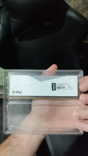 Memória RAM DDR4 - XPG SPECTRIX D50 3200MHZ CL16