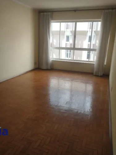 Apartamento com 3 quartos para alugar, 139m² - Centro