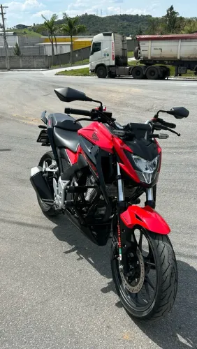 CB300f ABS