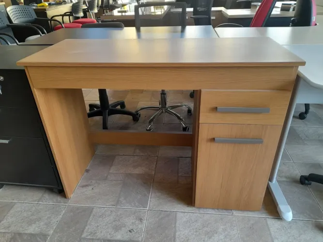Mesa reta escrivaninha- Nova
