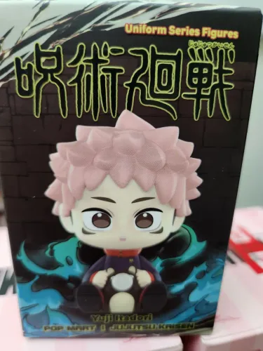 Boneco POP MART Jujutsu Kaisen Uniform Series