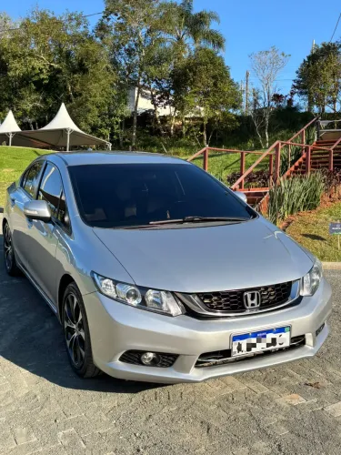 Honda Civic Sedan LXR 2.0 Flexone 16V Aut. 4P 2015