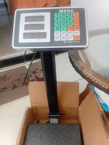 Promoção da semana balança eletrônica 200kg só $385.5