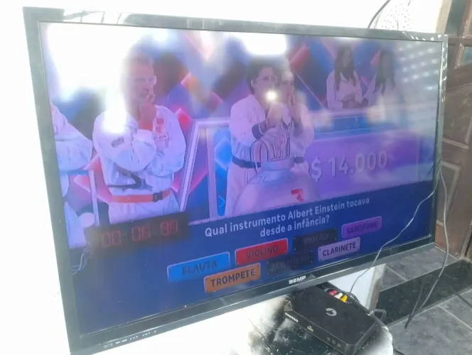 Vendo ou troco no celular, Smart tv 42 polegadas