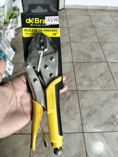 Alicate de pressão
