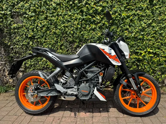 KTM Duke 200 200 cc