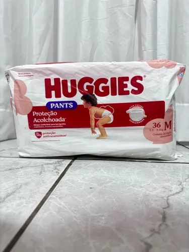 Fralda Huggies Pants (Roupinha) Proteção Acolchoada (M - 36 Unidades)