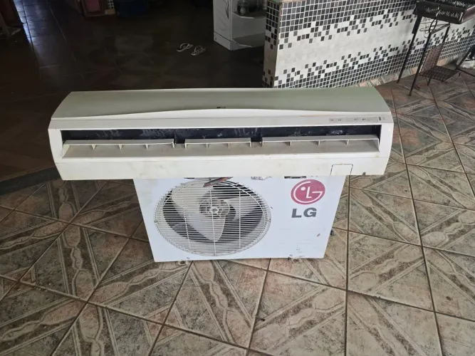 Ar condicionado LG 18.000 btus Gelando TOP BARATO