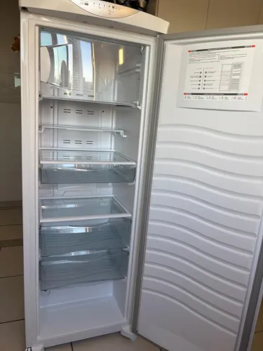 Freezer Vertical Brastemp Flex Frost Free 228 Litros - BVR28NB