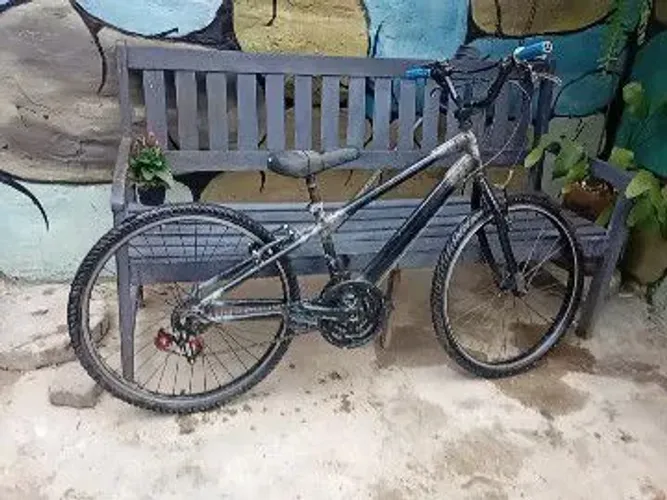 Bicicleta Caloi aro 24 18 marchas
