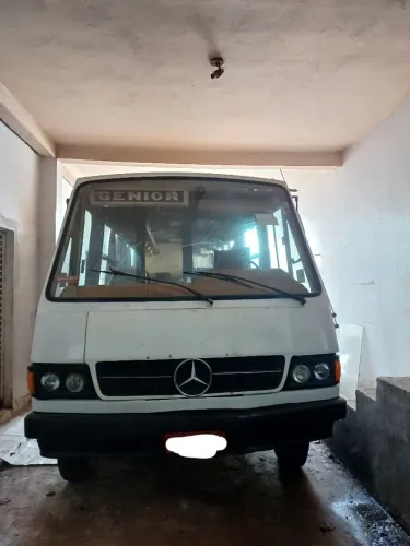 Micro-ônibus 14 lugares