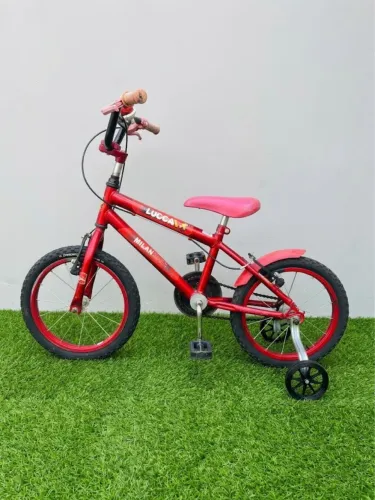 Bicicleta Aro 16 Infantil MilanBikes Vermelha Masculina com rodinhas